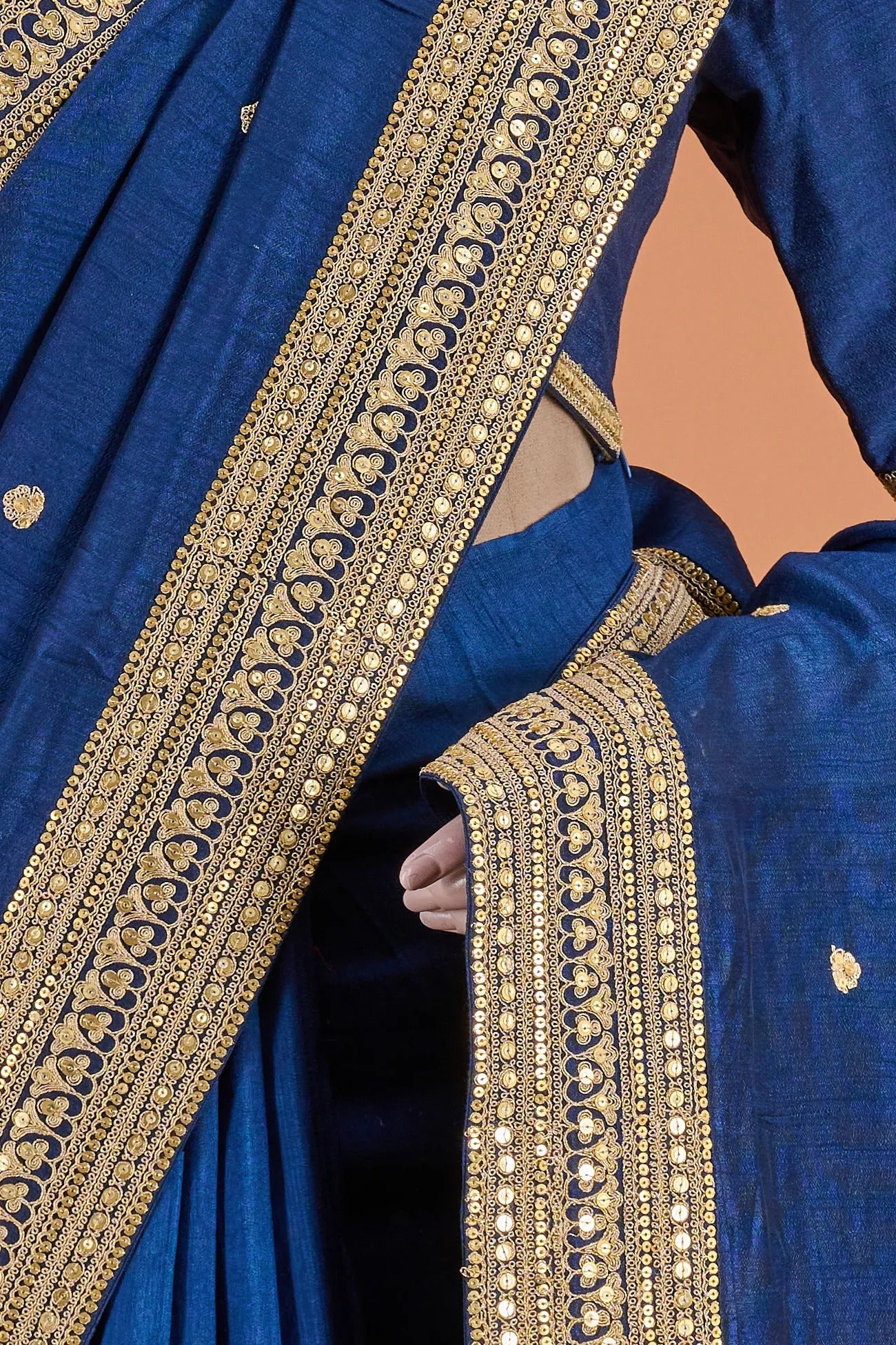 Vellotis Navy Blue Silk Saree with Elegant Gold Zari Border – Festive & Party Wear